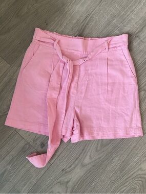 **Halogen Pretty Pink Tie-Waist Cotton mix Belted Shorts.